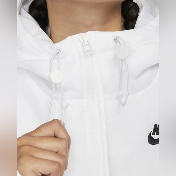 Nike Sportswear 💅 Therma-Fit  White Puffer Loose Fit Jacket Coat Size M NWT - Picture 11 of 14